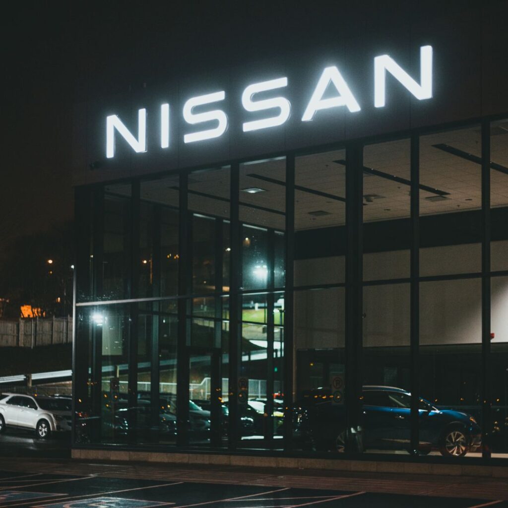 nissan dealership